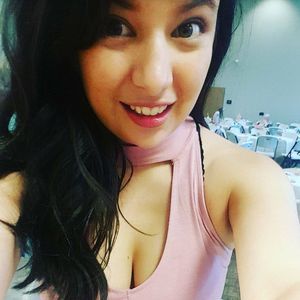 Meet your Posher, Cynthia